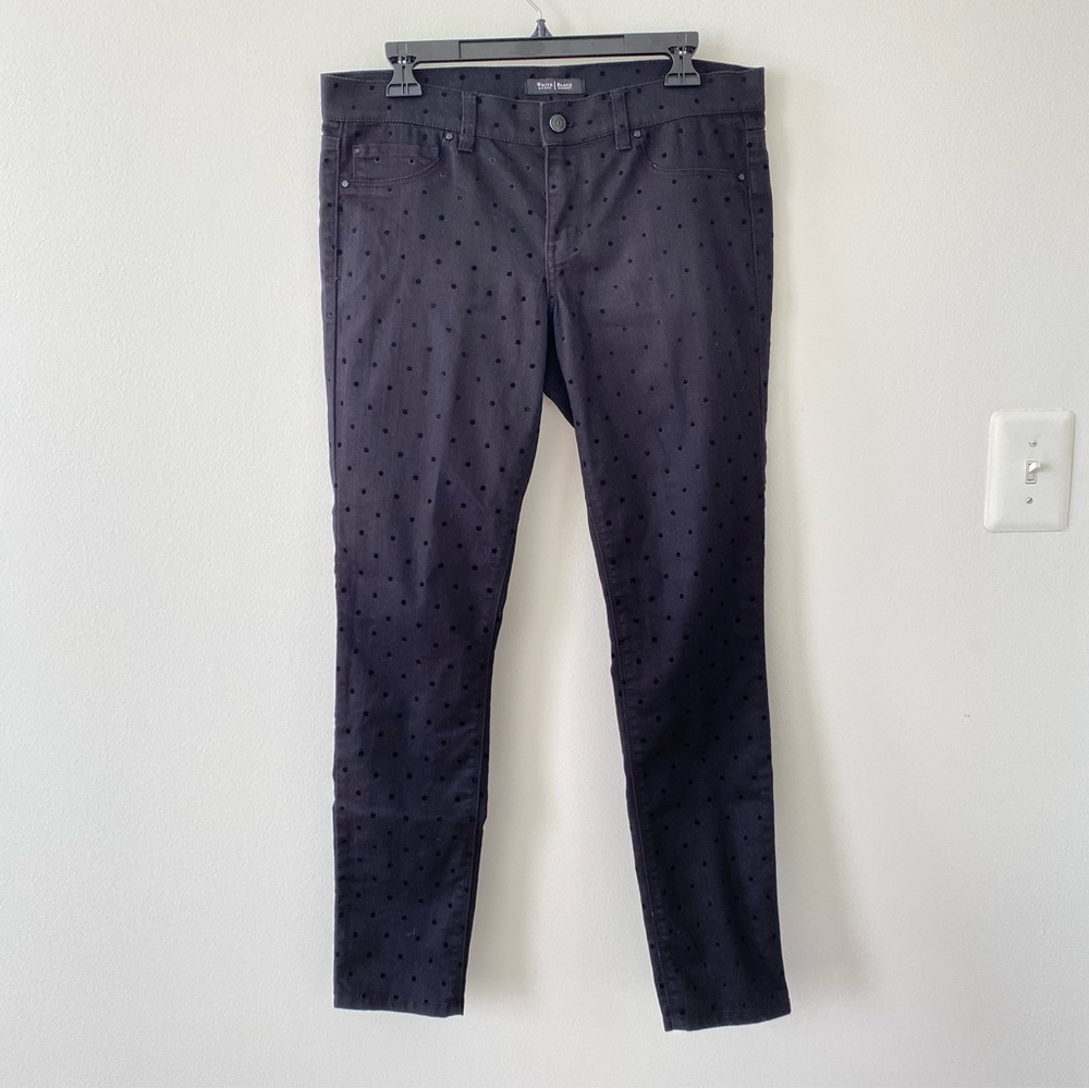 White House Black Market Women’s Noir Feel Beautiful Black Denim
